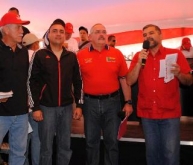 Alcalde Muñiz y gobernador Rangel Gómez acompañan al Ministro Molina a la entrega de apartamentos 