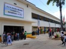 Estudiantes estrenan escuela en óptimas condiciones 