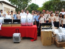 También fueron entregados instrumentos musicales como premiaciones a instituciones educativas