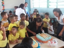Los niños del Preescolar de Santa María disfrutaron de tortas y golosinas