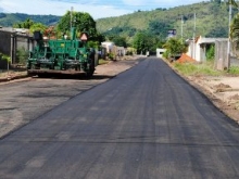 Más de 400 toneladas de asfaltado se están colocando en el sector
