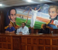 Nueva Directiva concejal Jorge Martínez 1er vicepresidente, Dionisio Vega Presidente y Francisco Rodríguez 2do Vice presidente 