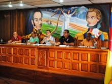 Concejales,  consejeros y el presidente del CLPP Gustavo Muñiz en sesión ordinaria   