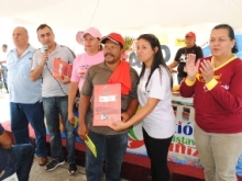 Fondo Bolívar entrega créditos a productores de casabe en Upata 