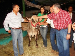 Pequeños productores se beneficiaron con 200 millones de bolívares con recursos del Gobierno Regional