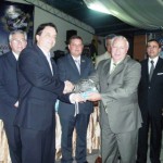 Clemente Franco del Restaurant Los 3 Continentes fue galardonado como Empresario del Año