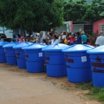 Habitantes de San José reciben depósitos para almacenar agua potable