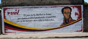 0106…  Mural realizado en  el sector Maturín por la militante Laura Alcalá.