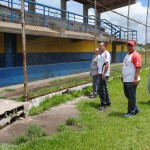 El Alcalde Gustavo Muñiz visitó las instalaciones del estadio de El Manteco